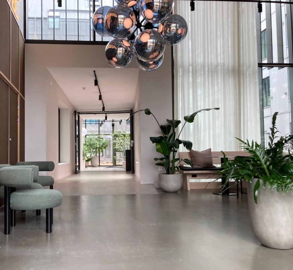 Unity Malmoe - A Studio Hotel Extérieur photo